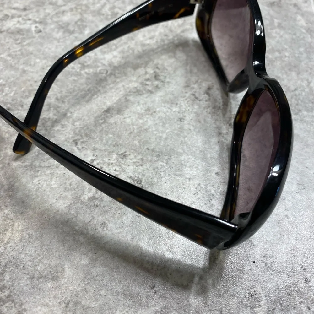Vera Wang Sunglasses 😎